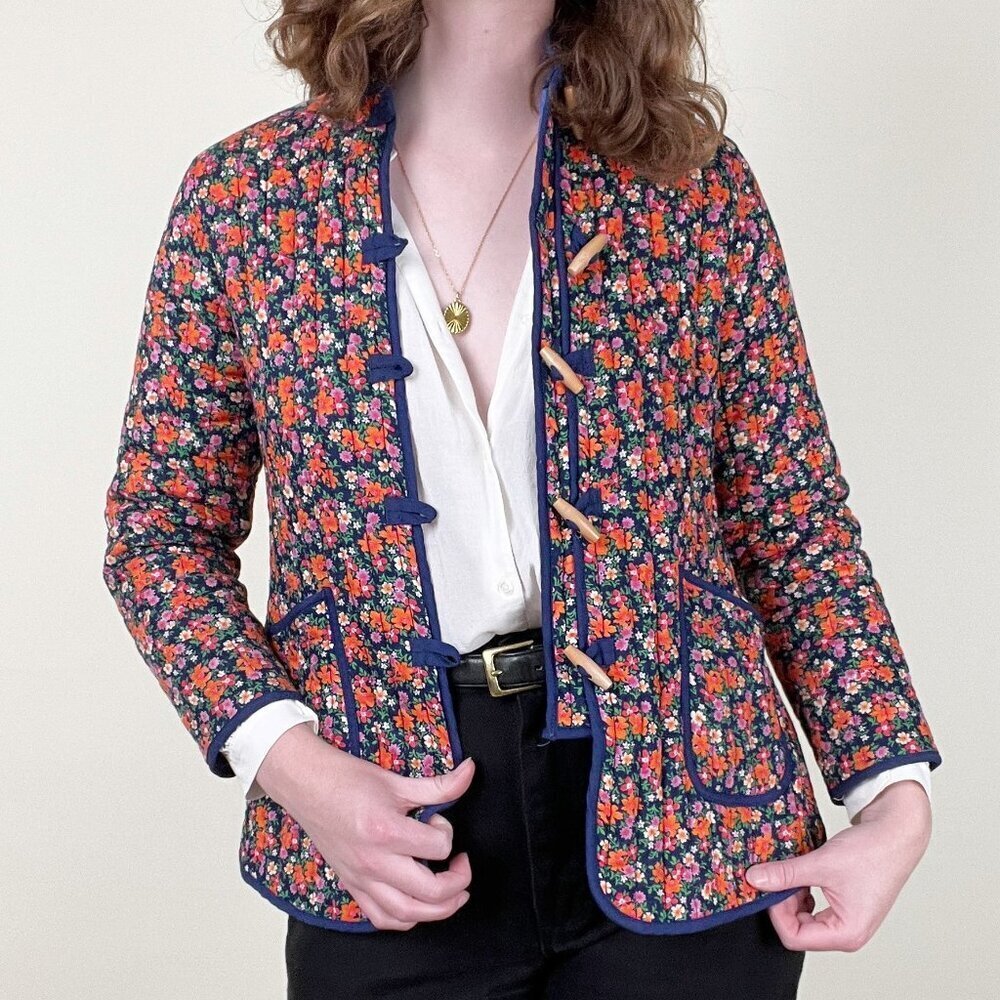 Vintage Quilted Floral Print Toggle Duffle Pea Coat Barn Puffer Jacket 60s 70s